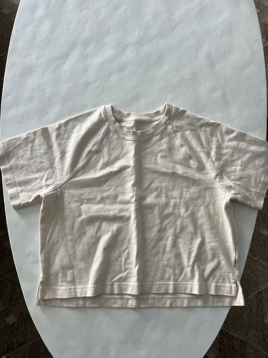 Vuori Short Sleeve Mackenzie Top - Natural Cream Size Small Oversized $88 - Picture 4 of 8